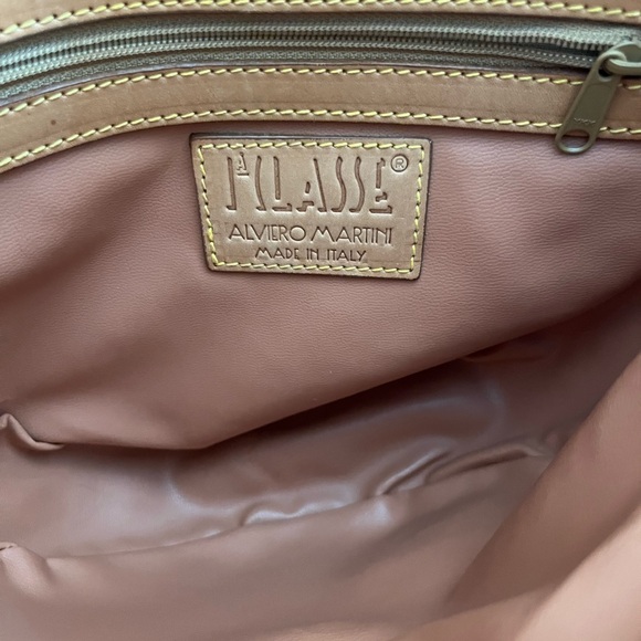 Alviero Martini Vintage Map Print Crossbody Bag - Picture 7 of 9